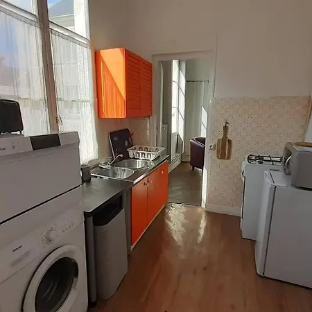 Calme Hyper Centre Apartment